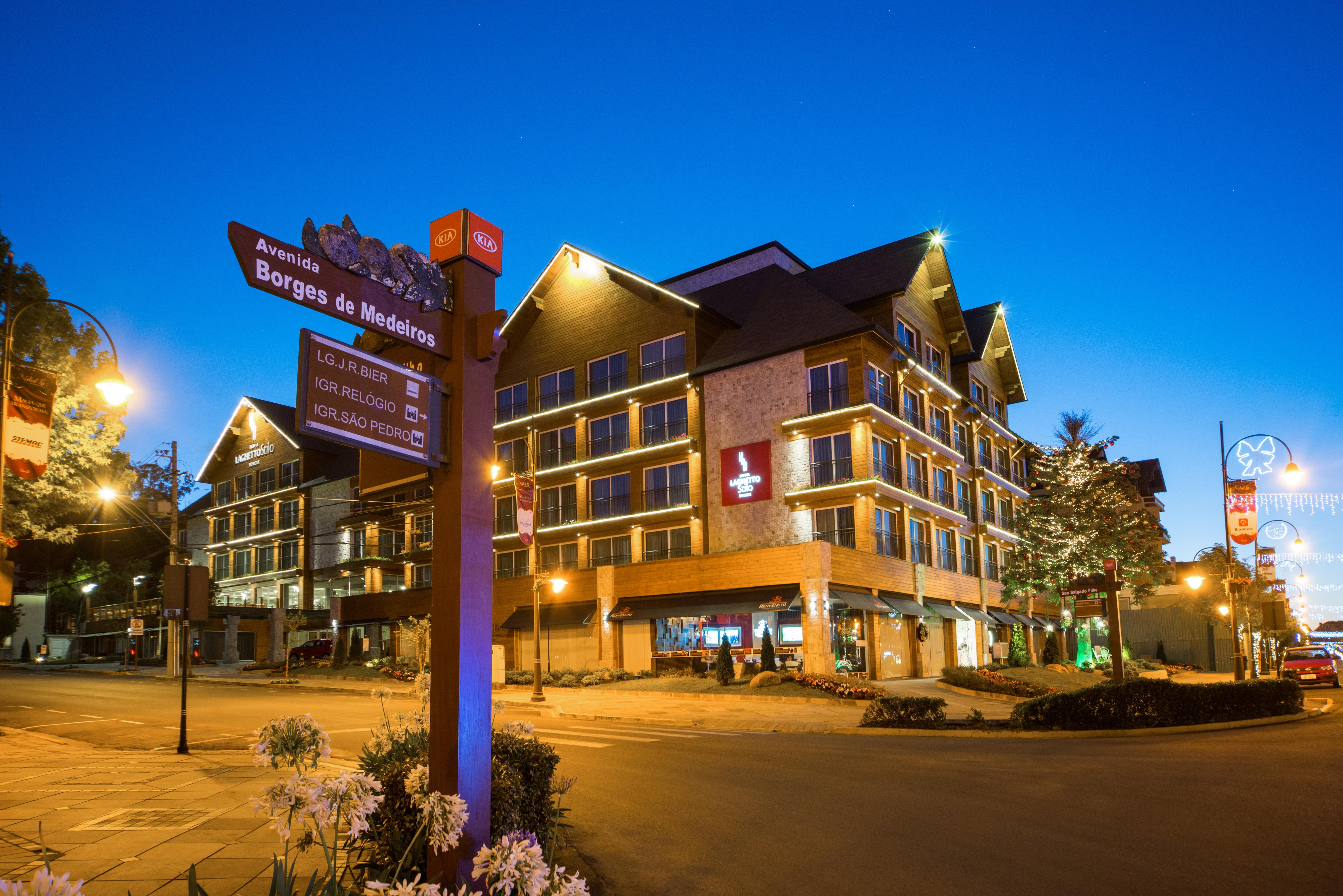Hotel Laghetto Stilo Borges グラマド エクステリア 写真 The Village at Blue Mountain