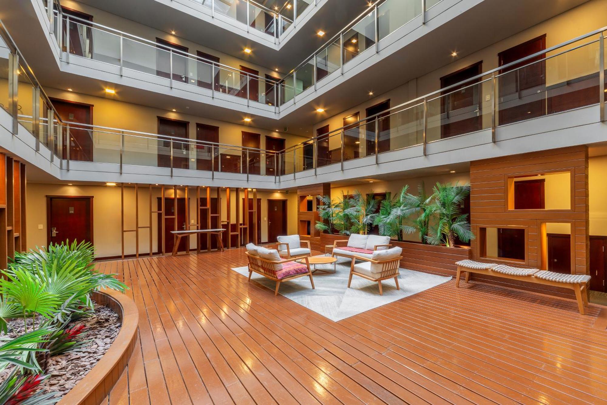 Hotel Laghetto Stilo Borges グラマド エクステリア 写真