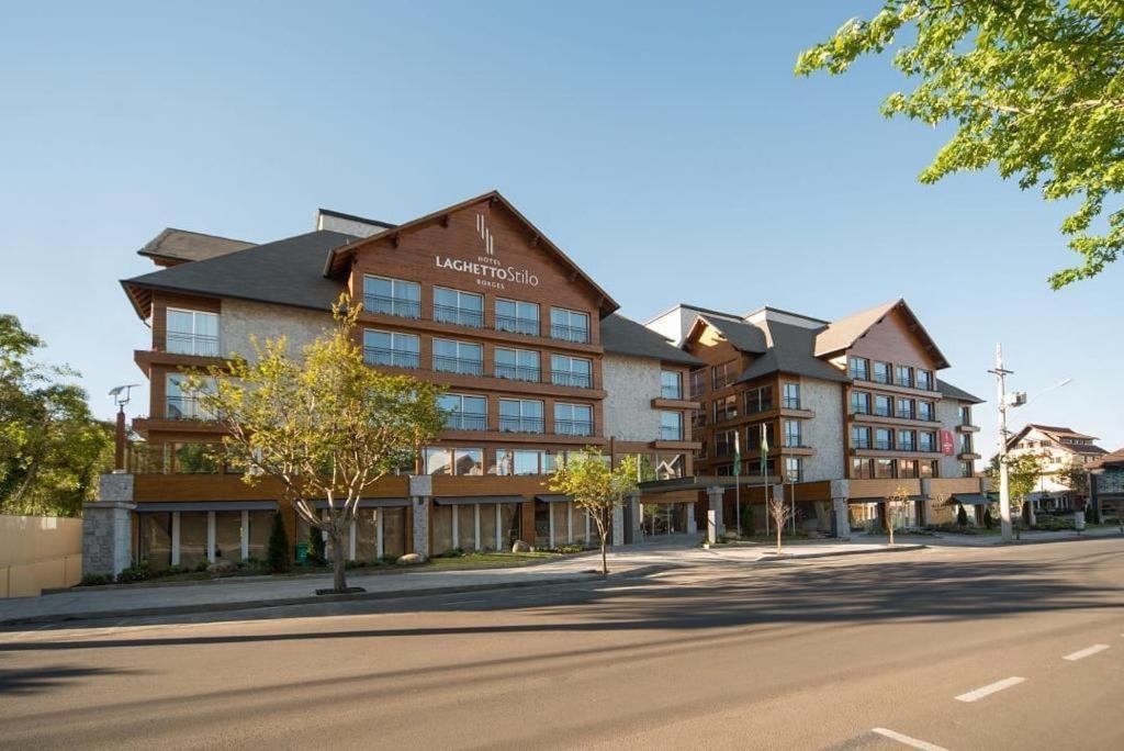 Hotel Laghetto Stilo Borges グラマド エクステリア 写真 The Lake Travis Hotel